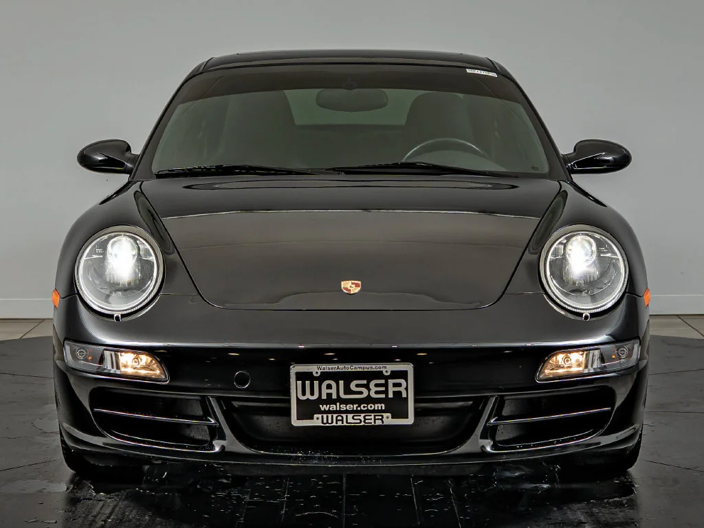 Used 2007 Black Porsche Carrera image 11