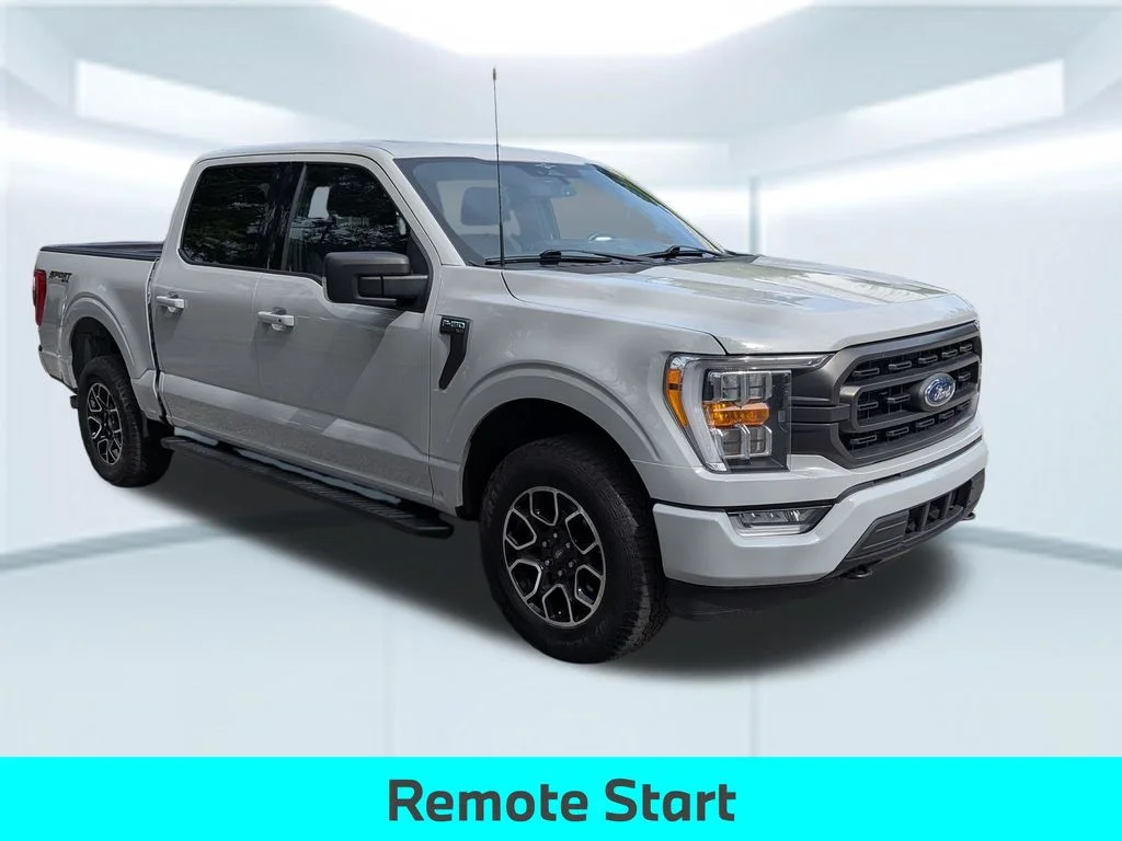 Used 2023 White Ford XLT image 9