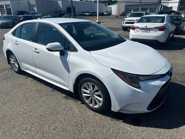 Certified Used 2025 Ice Cap Toyota LE image 23