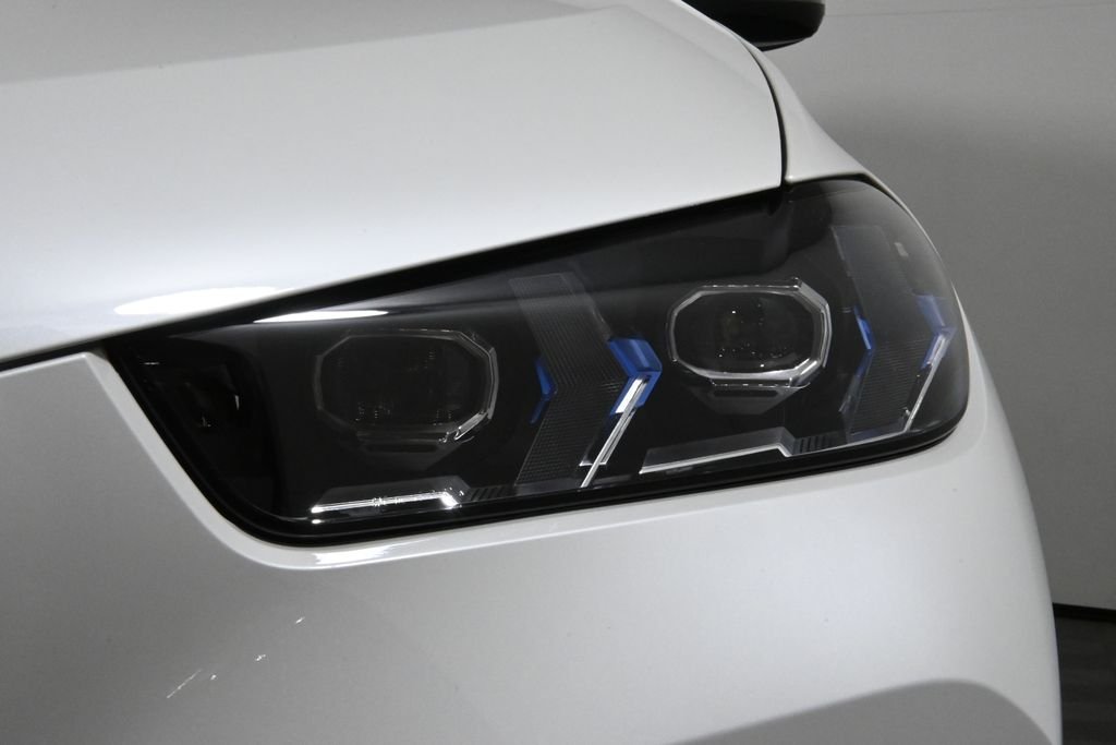 2026 BMW X5 50e - Photo 11