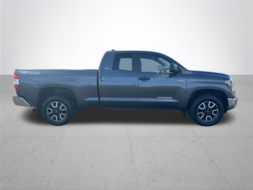 Used 2020 Magnetic Gray Metallic Toyota SR5 image 5