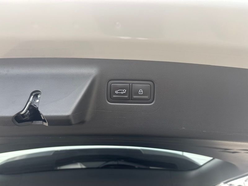 Used 2024 Silver Hyundai SEL image 14