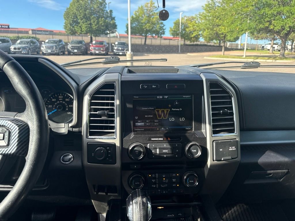 Used 2015 Silver Ford Lariat image 13
