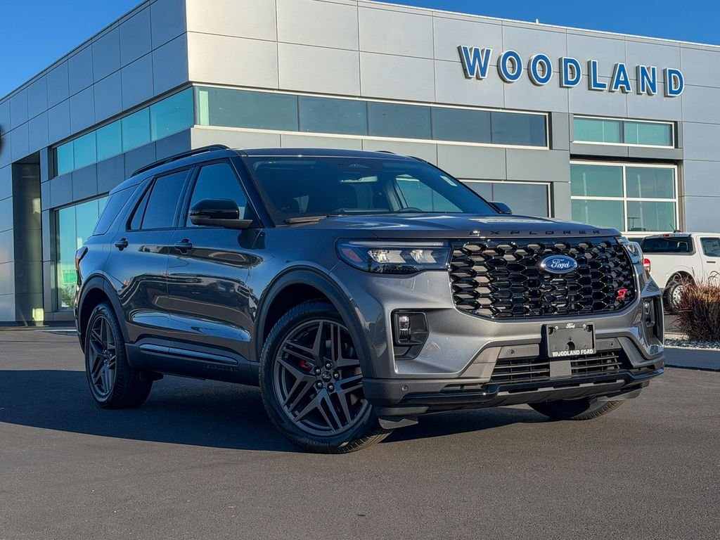 2026 Ford Explorer ST 4WD's photo