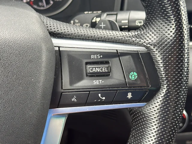 Used 2022 Black Mitsubishi SE image 20
