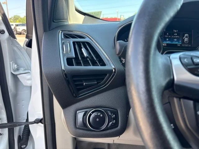 Used 2015 White Ford Titanium image 16