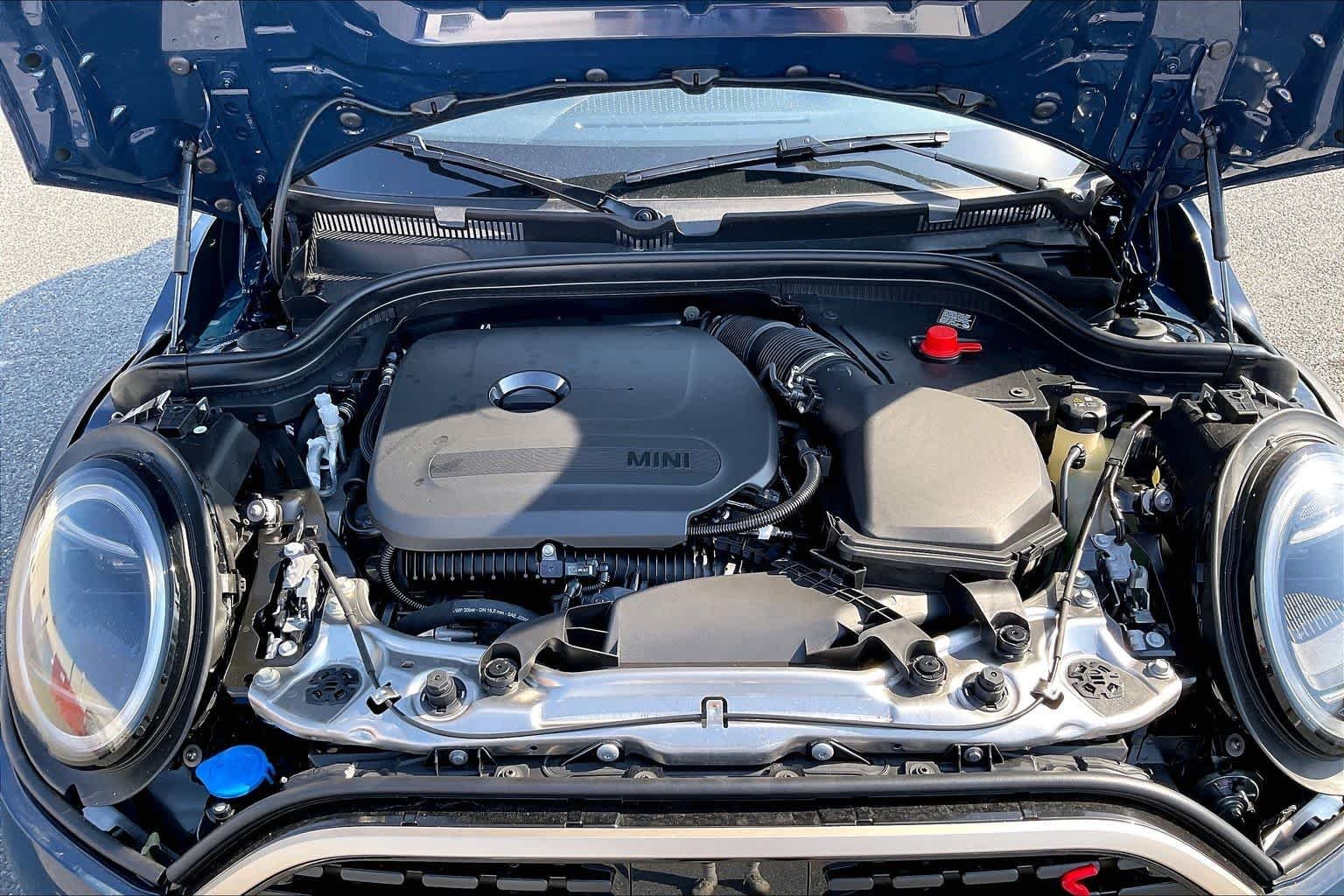 2026 MINI Hardtop 2 Door S - Photo 16