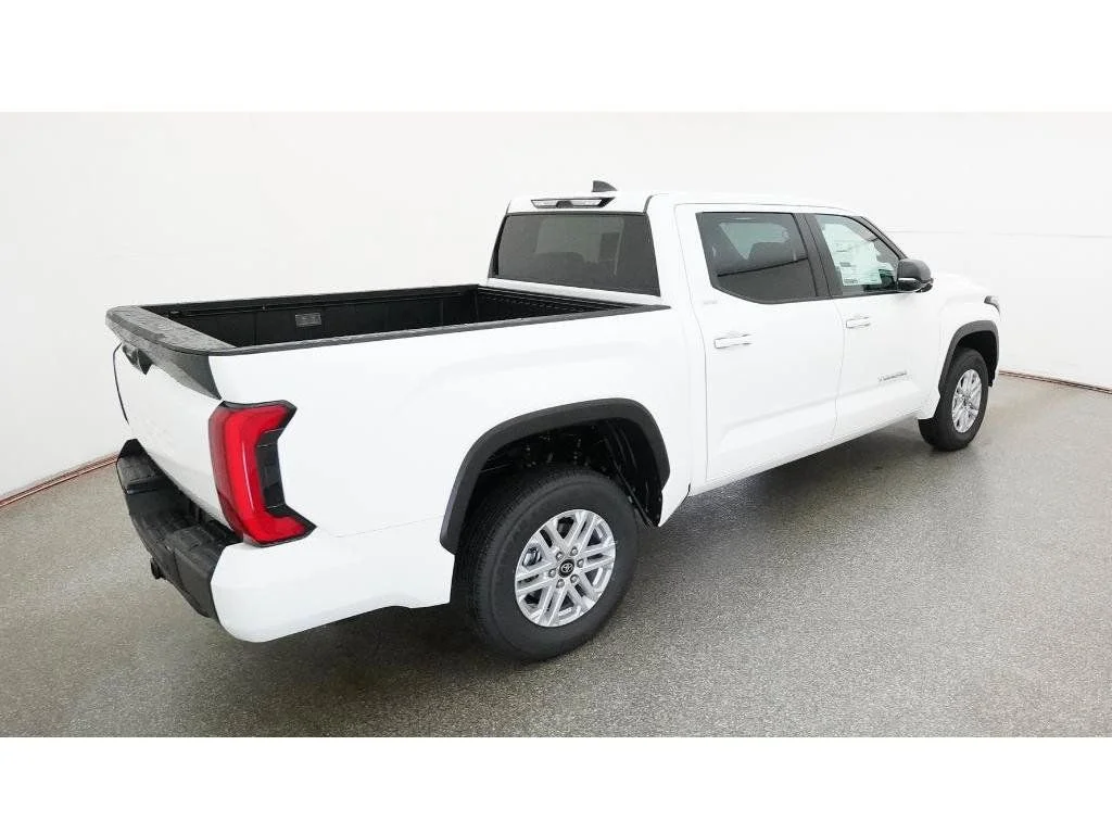 New 2026 Ice Cap Toyota SR5 image 12