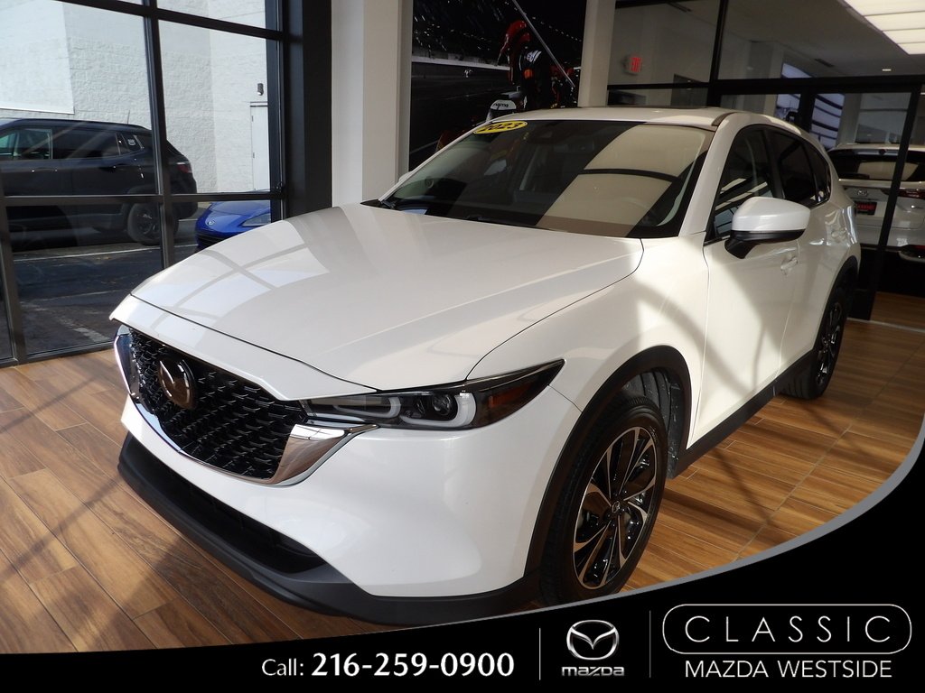 2023 Mazda CX-5 S Premium package