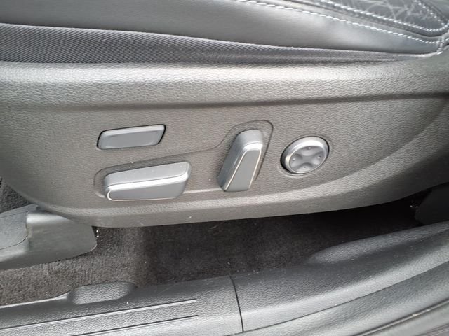 Used 2023 Gray Hyundai Calligraphy image 18