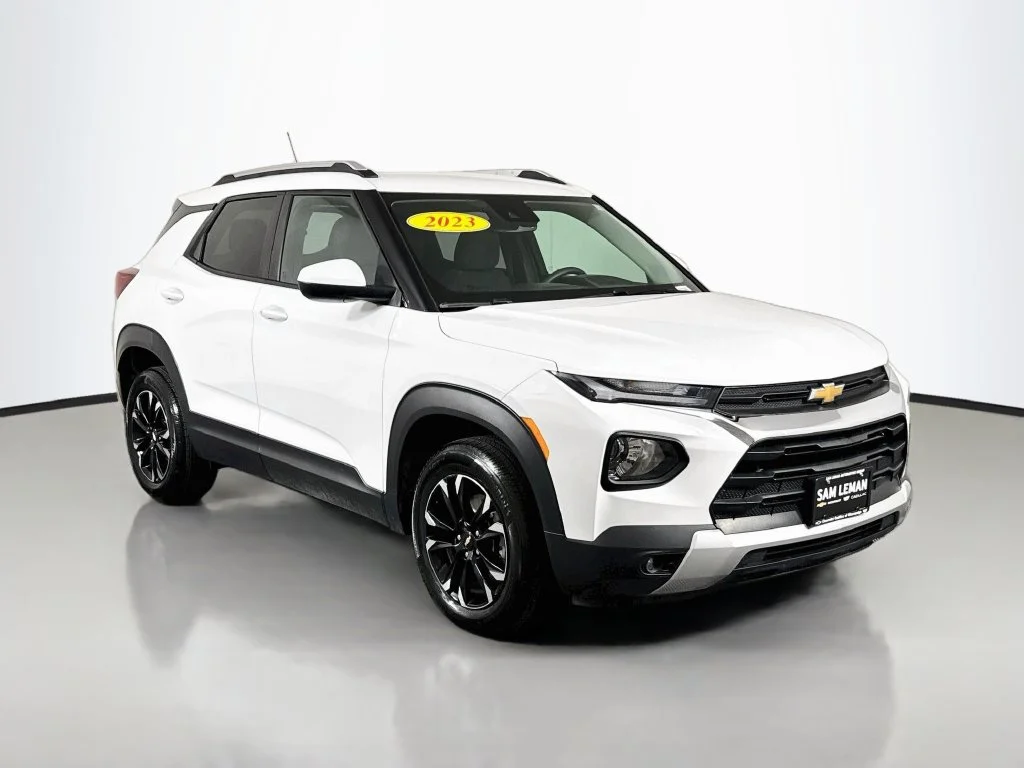 Used 2023 White Chevrolet LT image 1