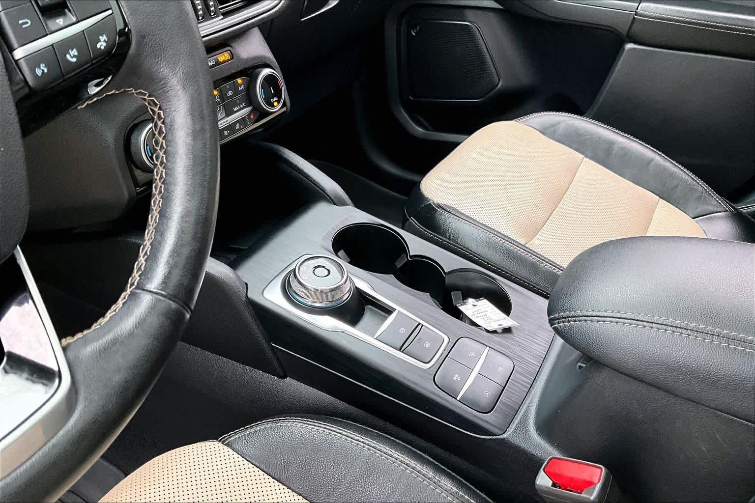 Used 2022 Carbonized Gray Metallic Ford Titanium image 17