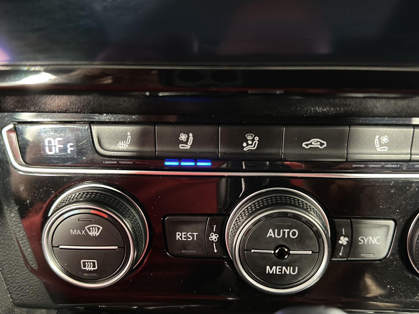 Used 2019 Deep Black Pearl Volkswagen SEL Premium R-Line image 36