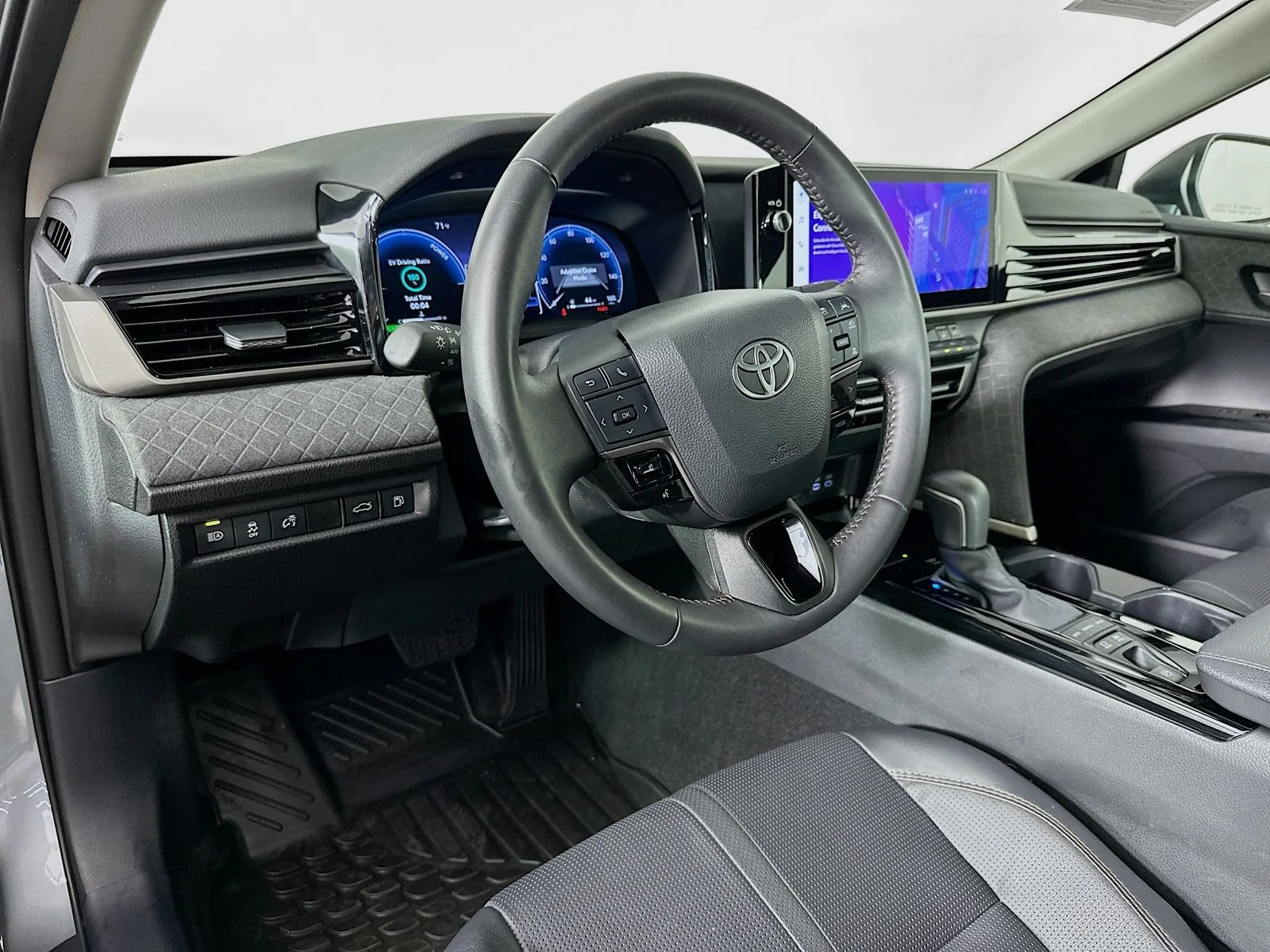 Certified Used 2025 Gray Toyota XLE image 31