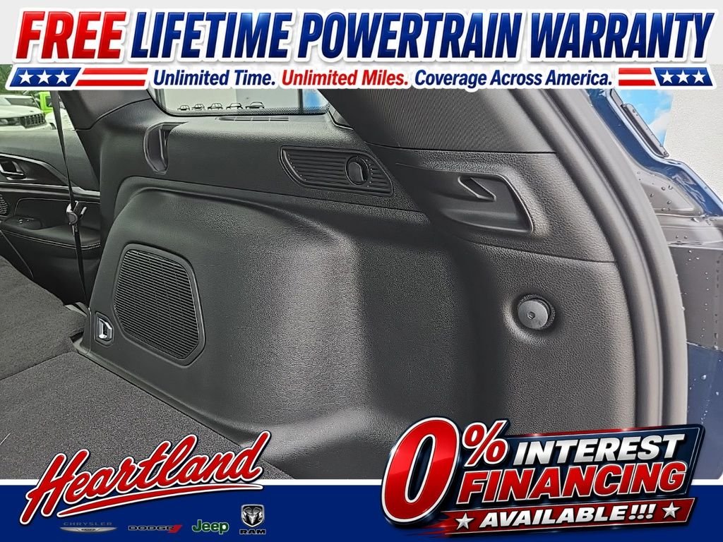 New 2026 Fathom Blue Pearl-Coat Exterior Paint Jeep Limited Reserve image 98
