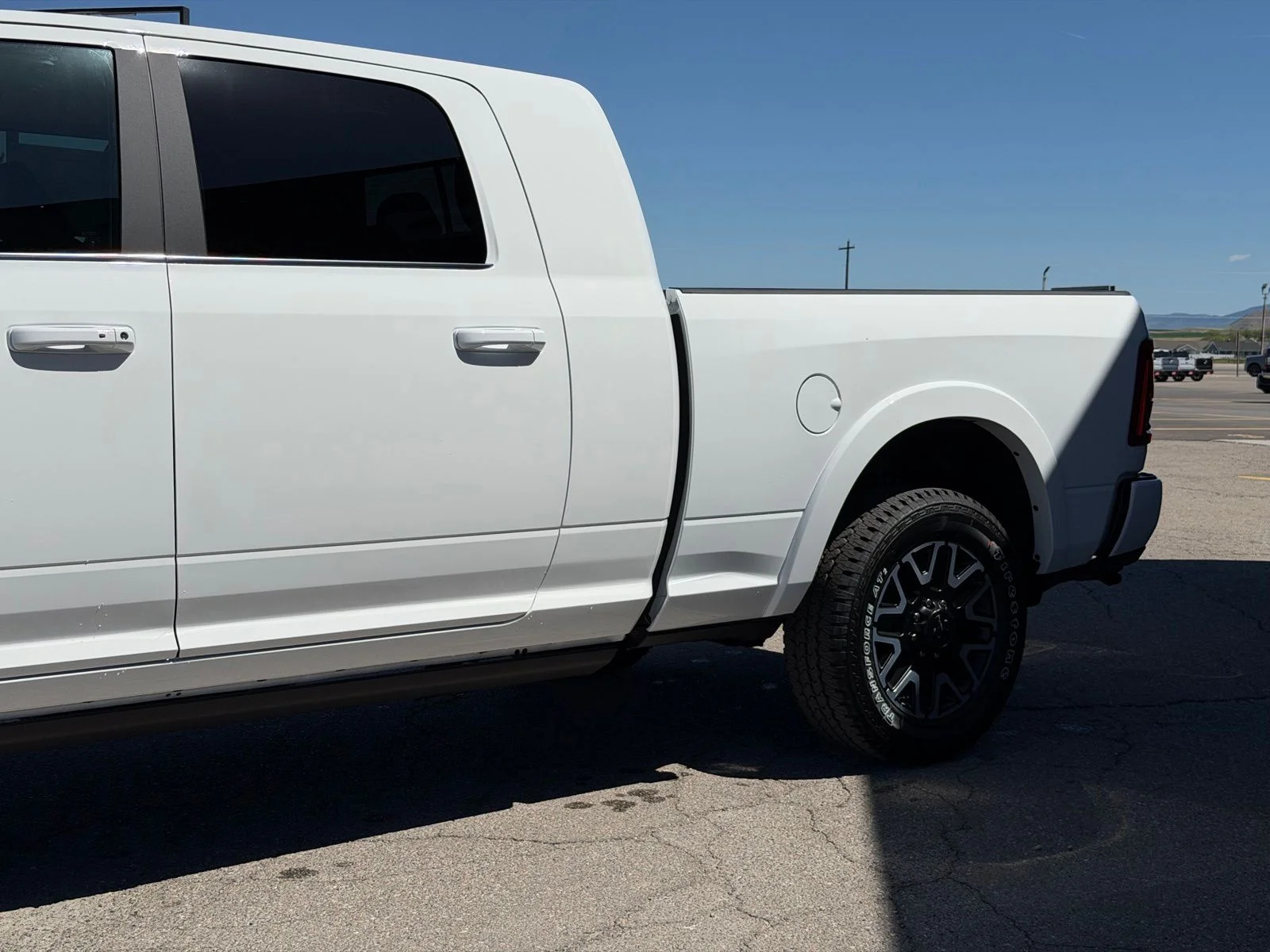 New 2026 Bright White Clear-Coat Exterior Paint RAM Limited image 12