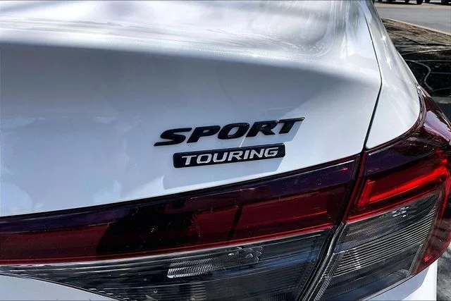 2026 Honda Civic Sport Touring - Photo 8