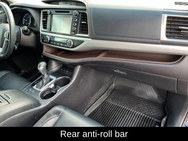 Used 2019 Black Toyota XLE image 25