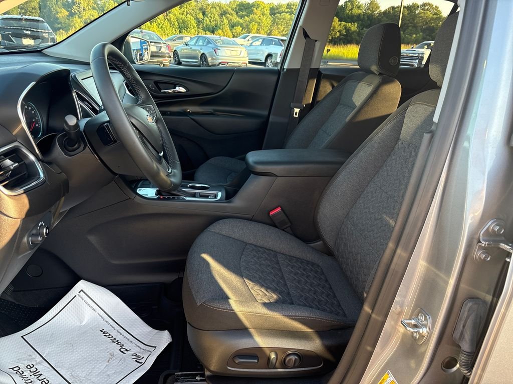 Used 2024 Gray Chevrolet LT image 13