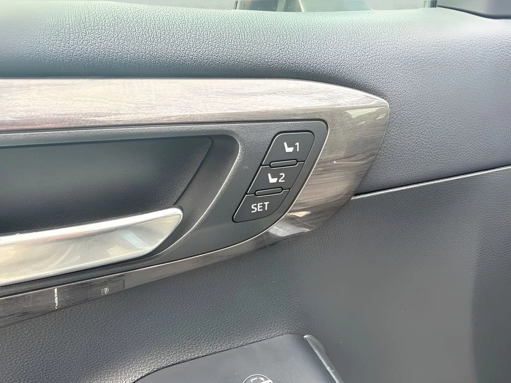 Used 2021 Blue Toyota Platinum image 11