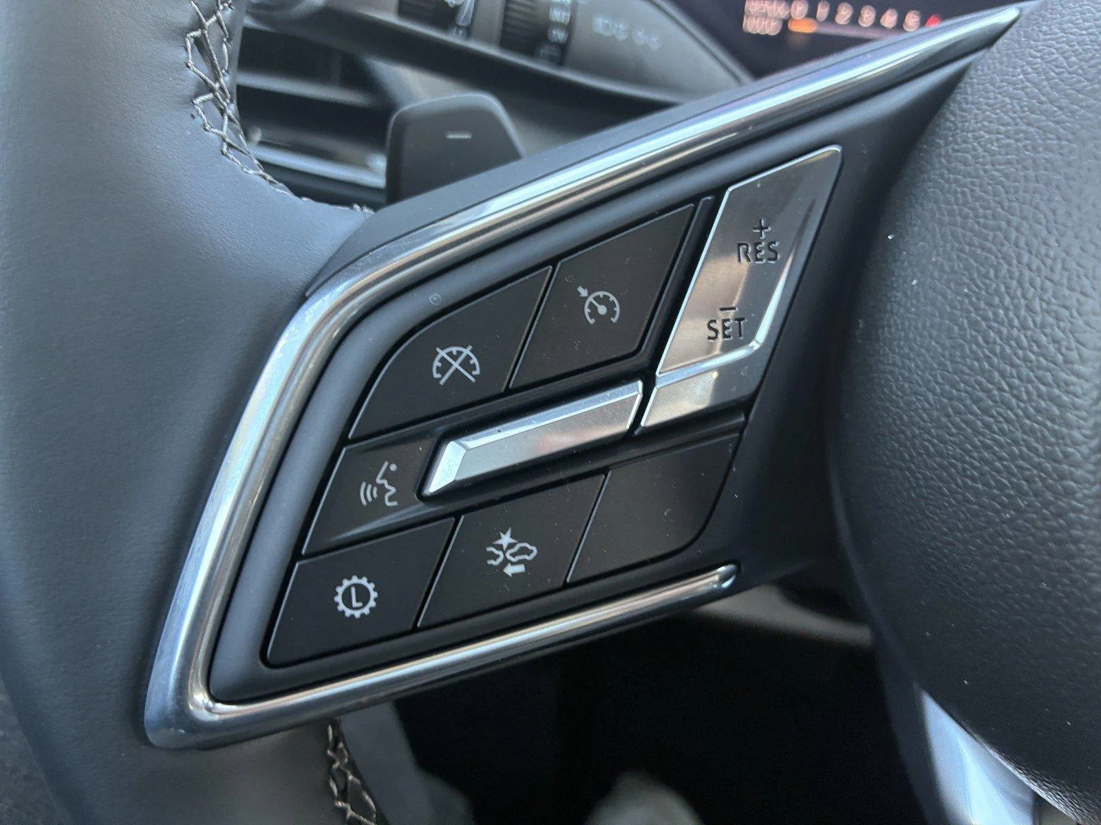 New 2027 Summit White Buick Preferred image 23