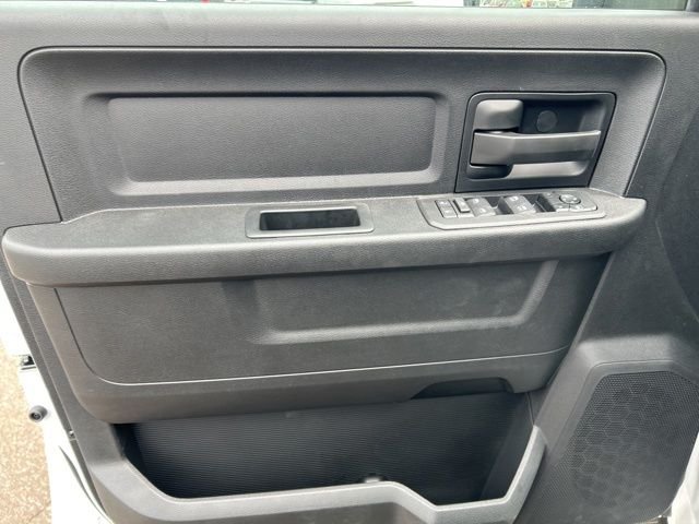 New 2026 Bright White Clearcoat RAM Tradesman image 27