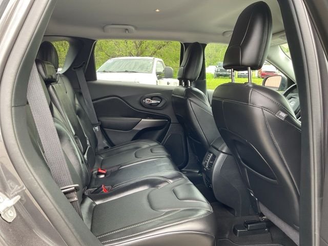 Used 2020 Gray Jeep Limited image 46