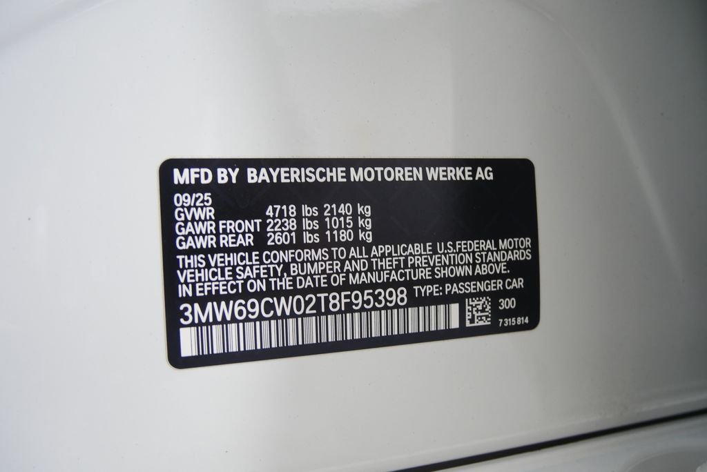 Used 2026 Alpine White BMW 330i image 28