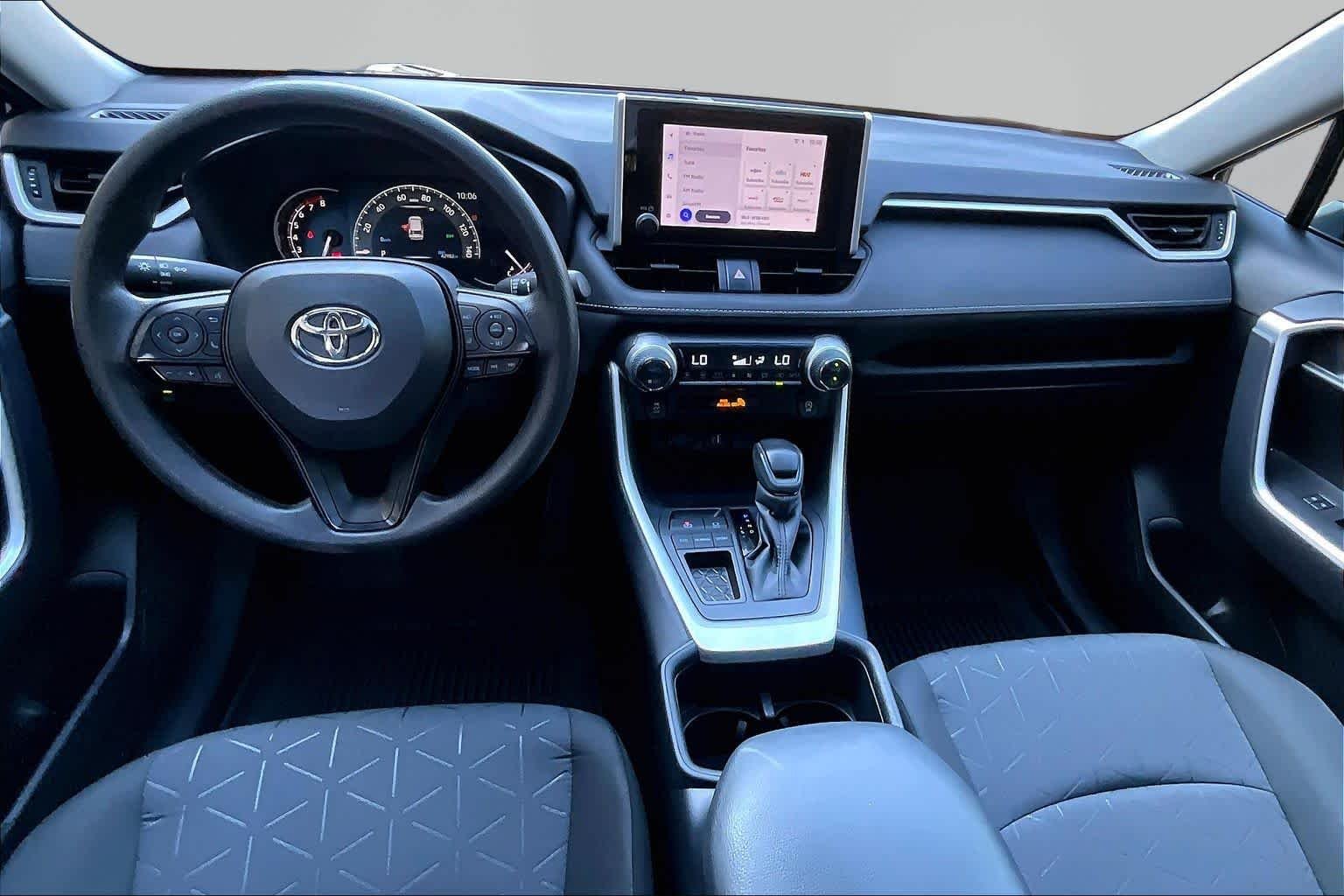 Used 2025 Midnight Black Metallic Toyota XLE image 16