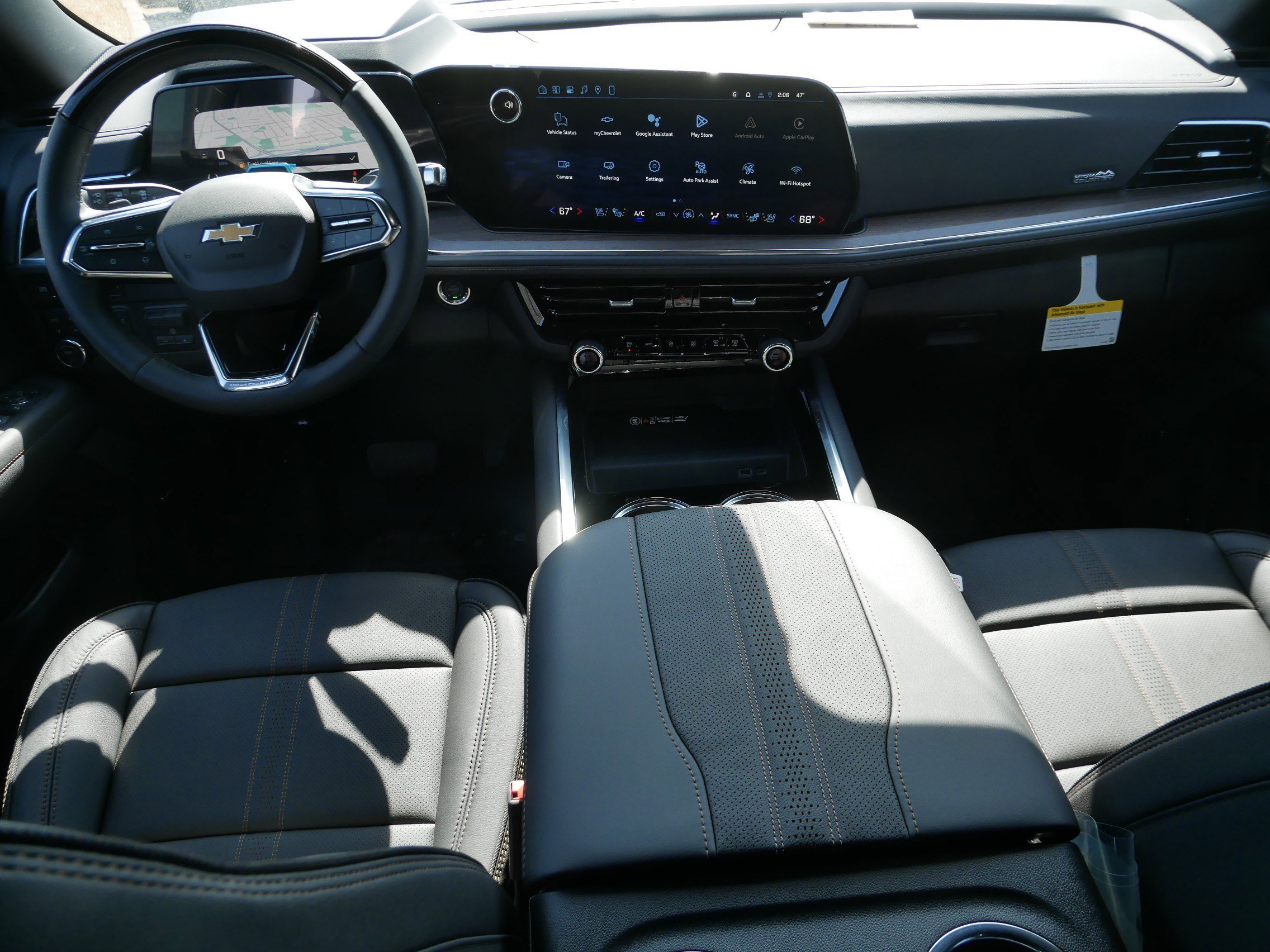 2026 Chevrolet Suburban High Country - Photo 6