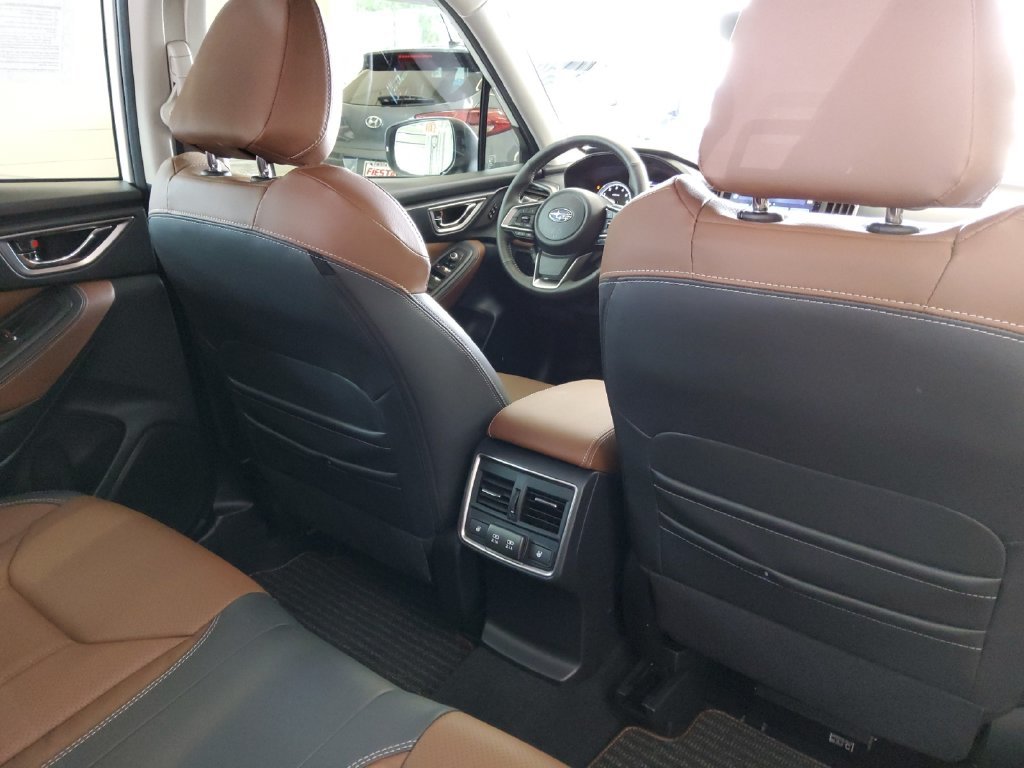 Used 2024 White Subaru Touring image 17