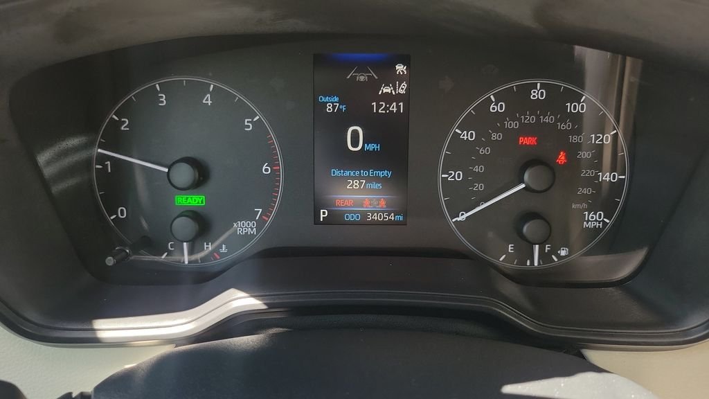 Certified Used 2024  Toyota LE image 21