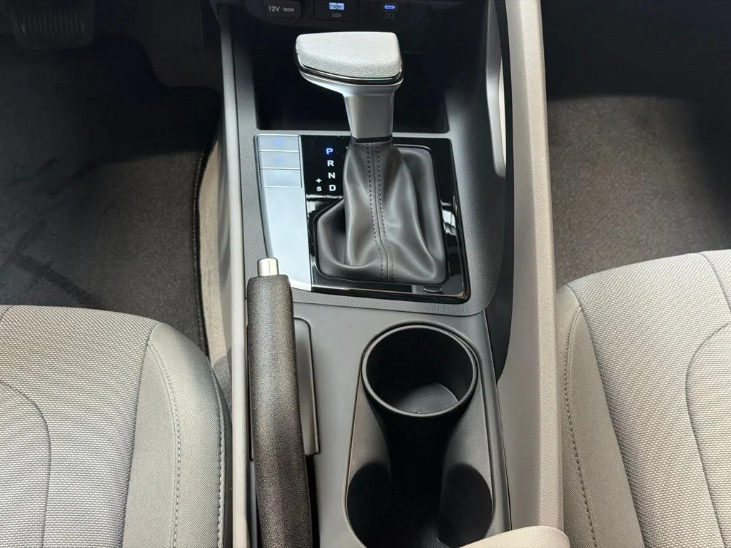New 2026 Serenity White Hyundai SE image 16
