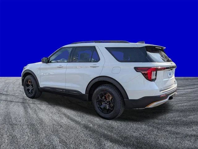 New 2026 Star White Metallic Tri-Coat Ford Tremor® image 6