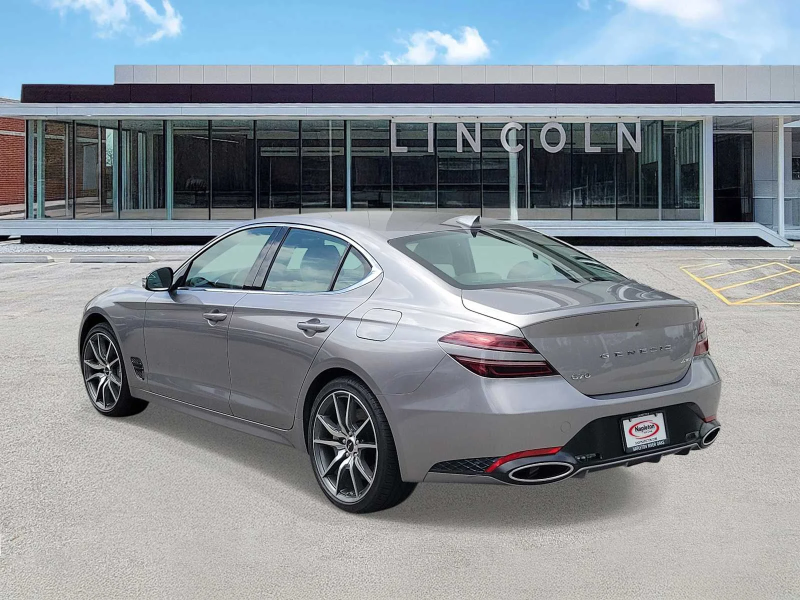 Used 2024 Silver Genesis 2.5T image 4