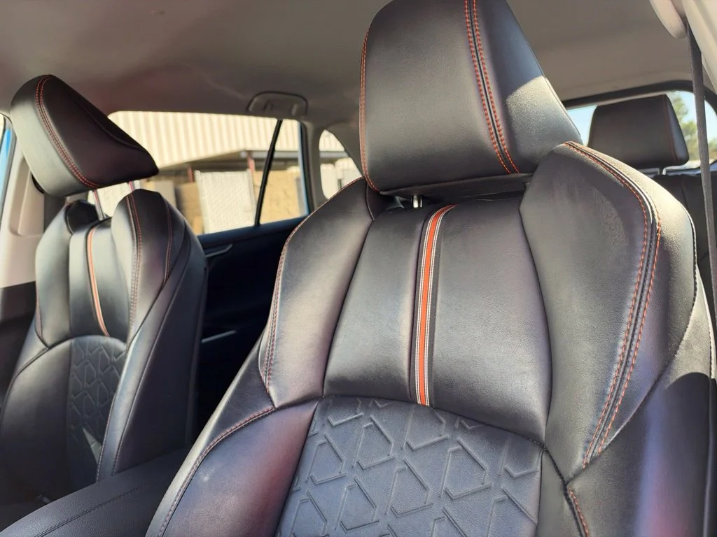 Used 2019 Blue Toyota Adventure image 17