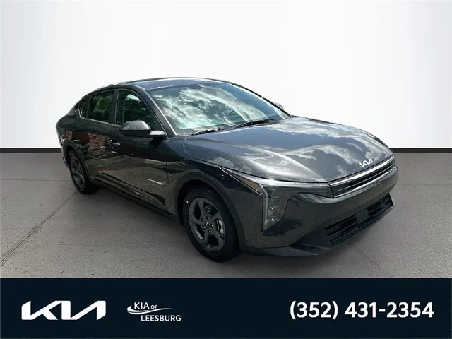 2026 Kia K4 LXS
