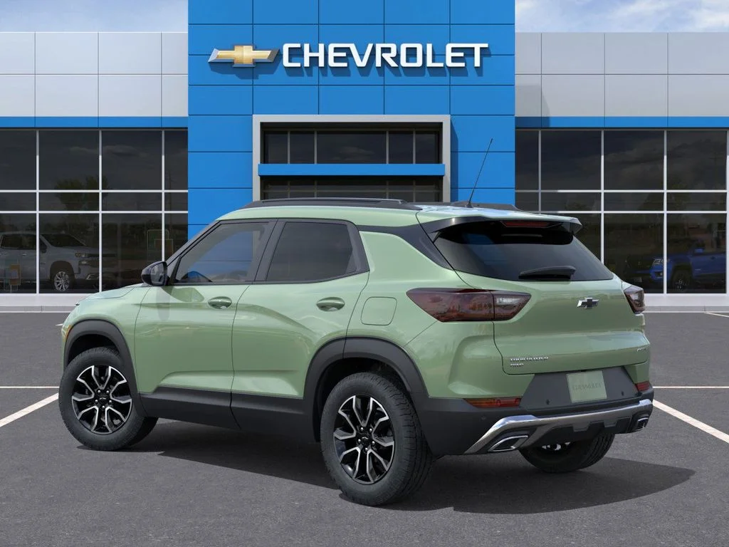 New 2026 Green Chevrolet ACTIV image 3