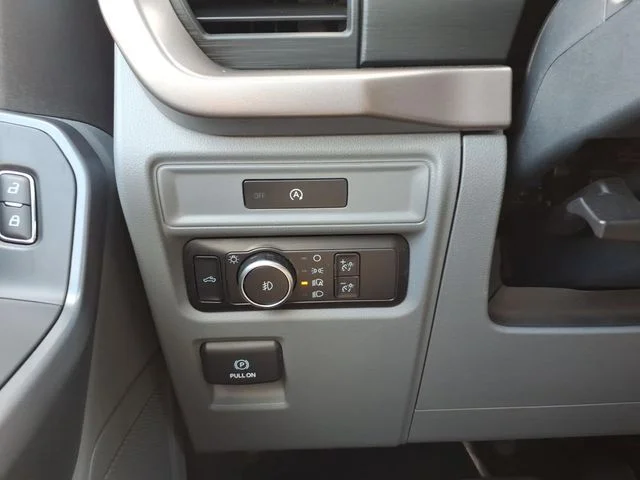 Used 2025 White Ford XLT image 21