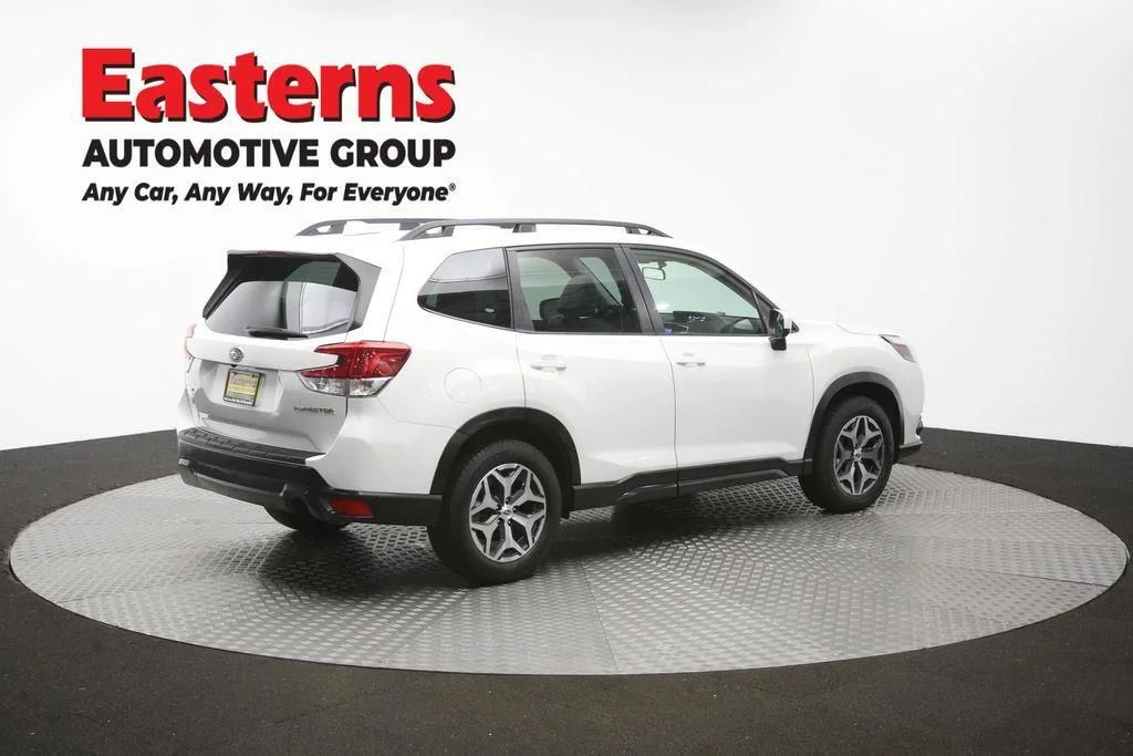 Used 2022 White Subaru Premium image 47