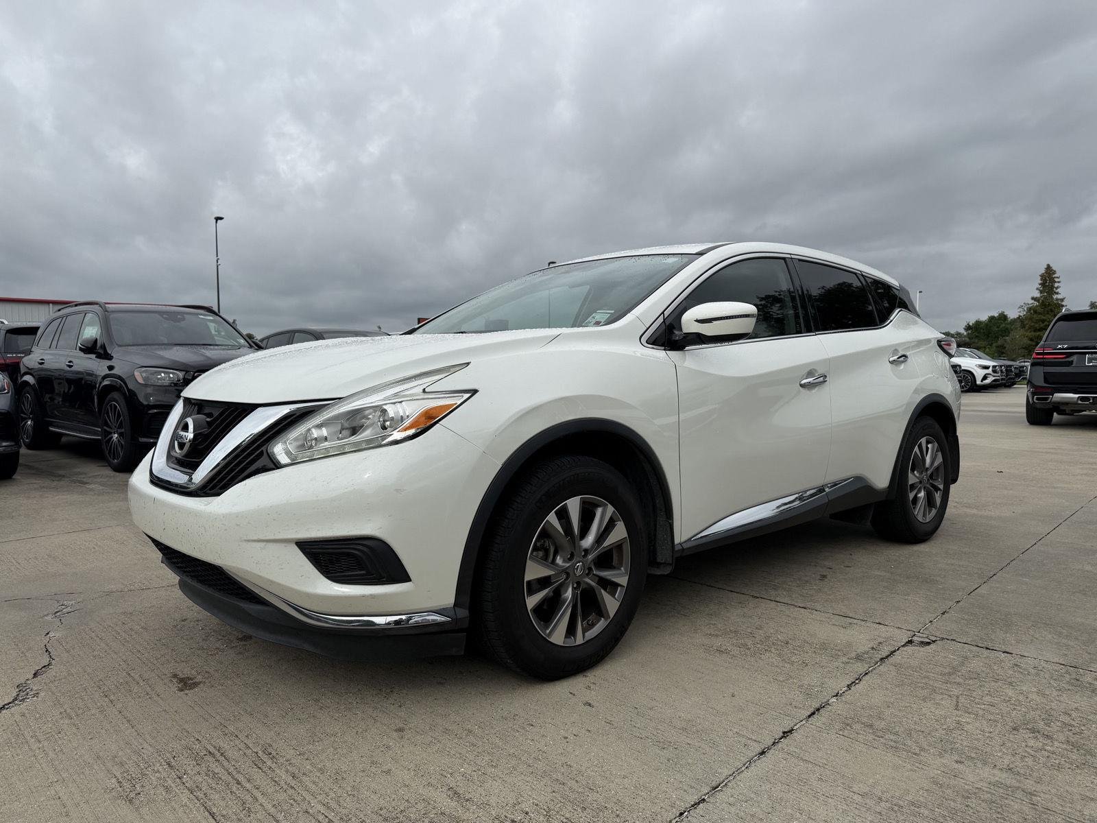 Used 2017 Pearl White Nissan S image 3
