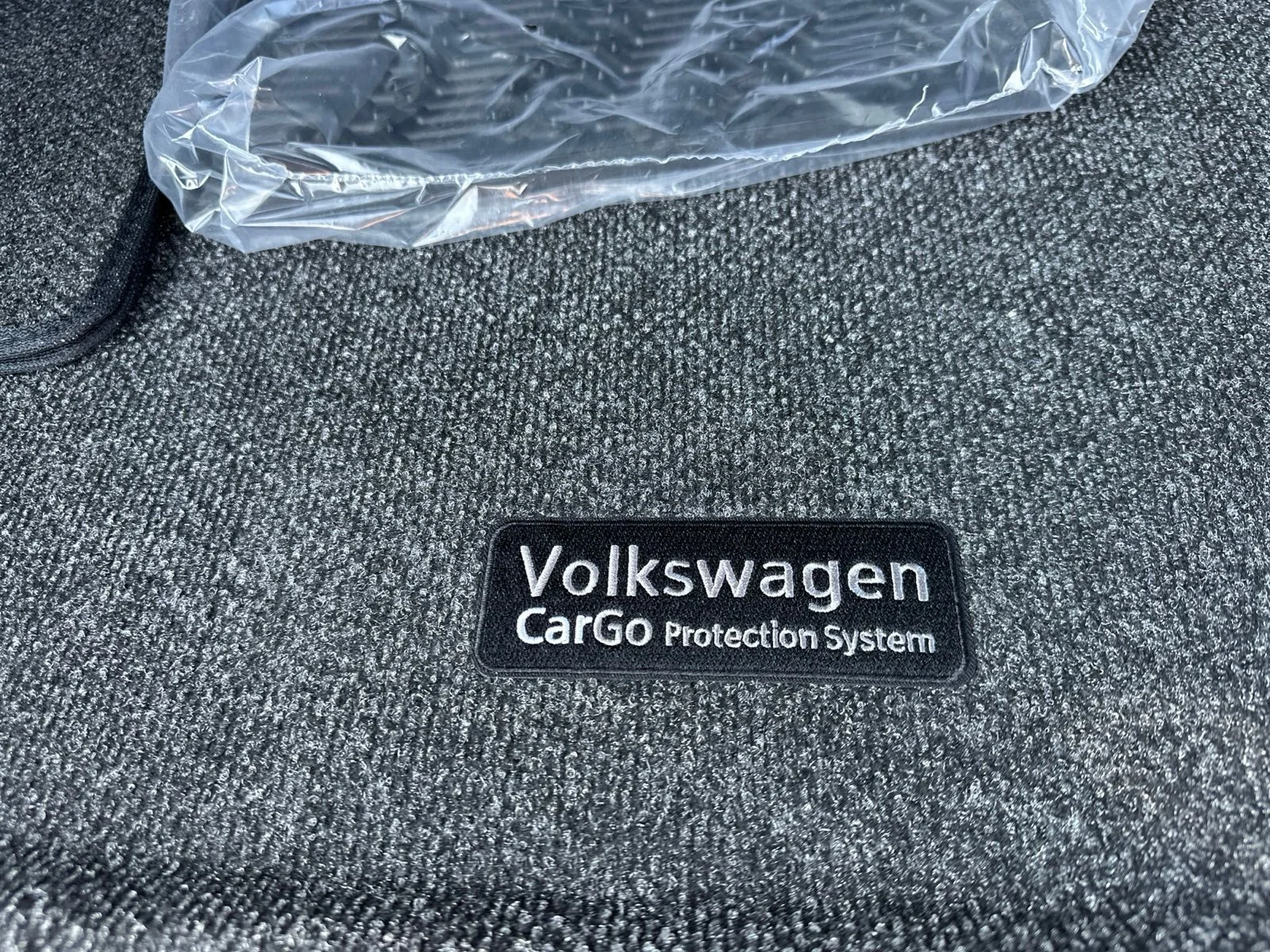 New 2026 Black Volkswagen 2.0T SEL Premium R-Line image 31