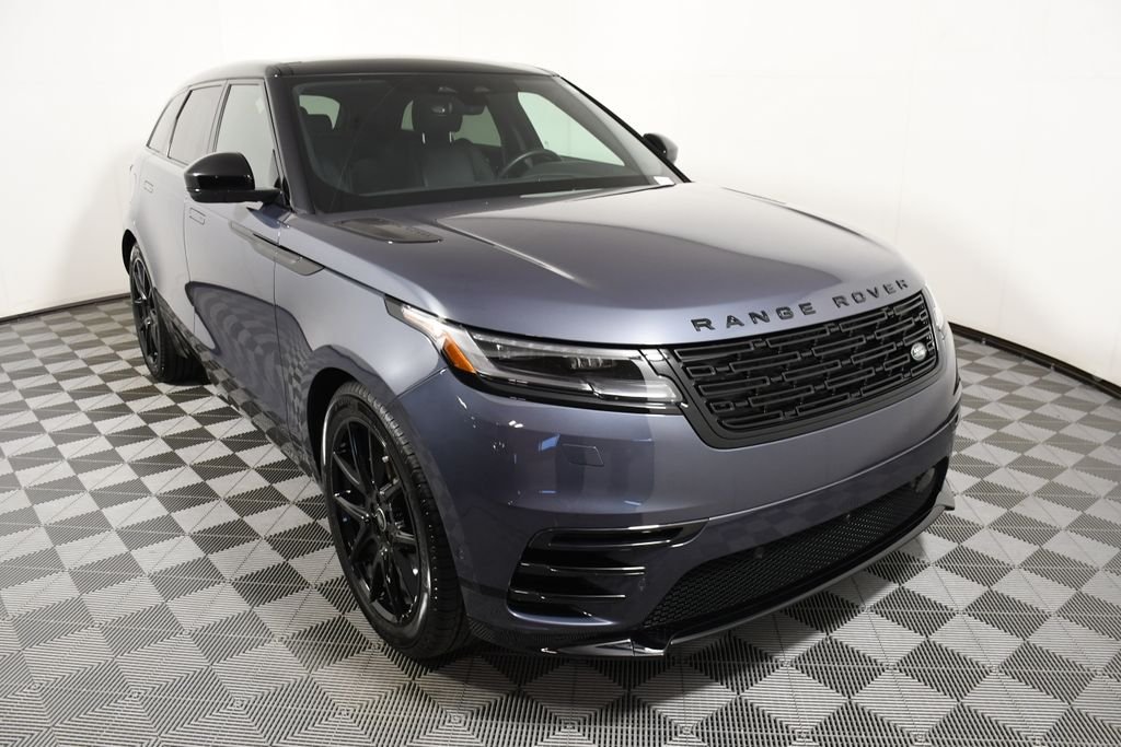 Certified Used 2026 Varesine Blue Metallic Land Rover Dynamic SE image 9