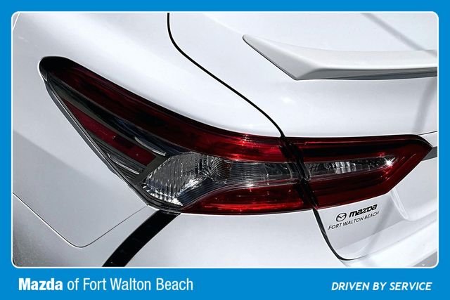 Used 2019 White Toyota SE image 20
