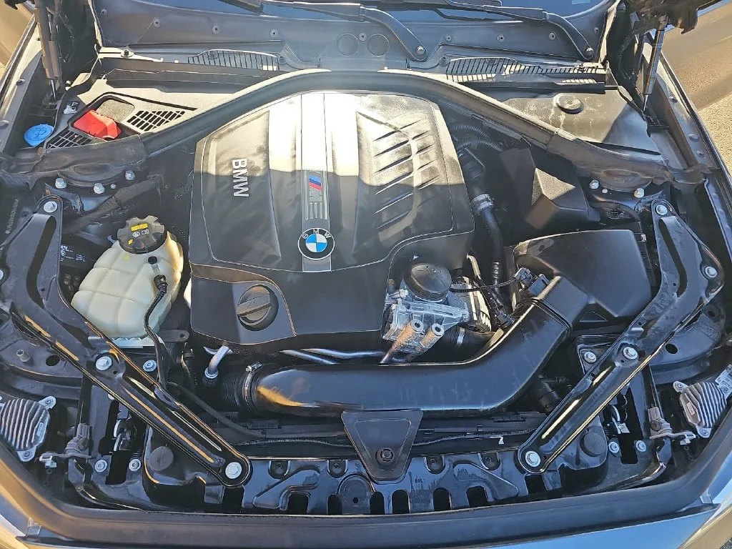 Used 2018 Gray BMW Base image 31