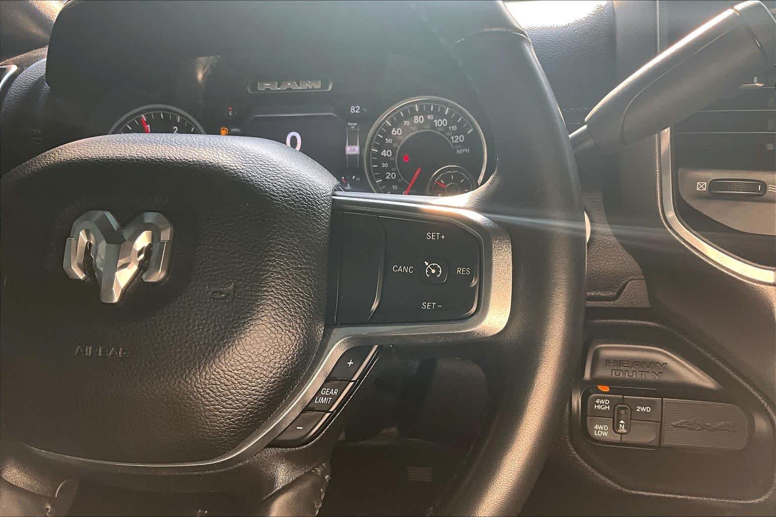 Used 2023 Granite Crystal Metallic Clearcoat Ram Laramie image 25