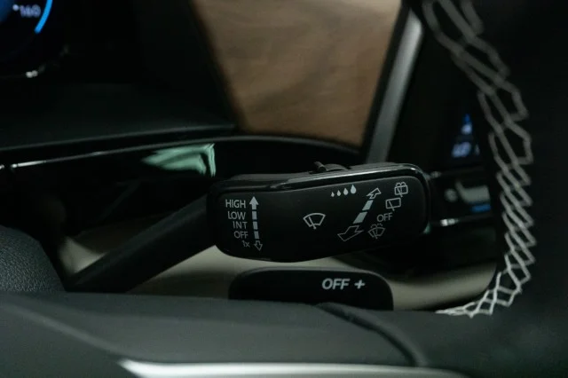 2026 Volkswagen Atlas SE w/Tech - Photo 28