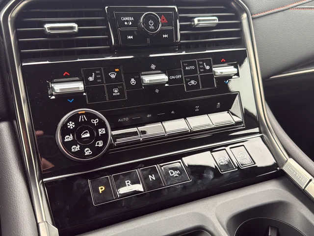 2026 Nissan Armada PRO-4X - Photo 23