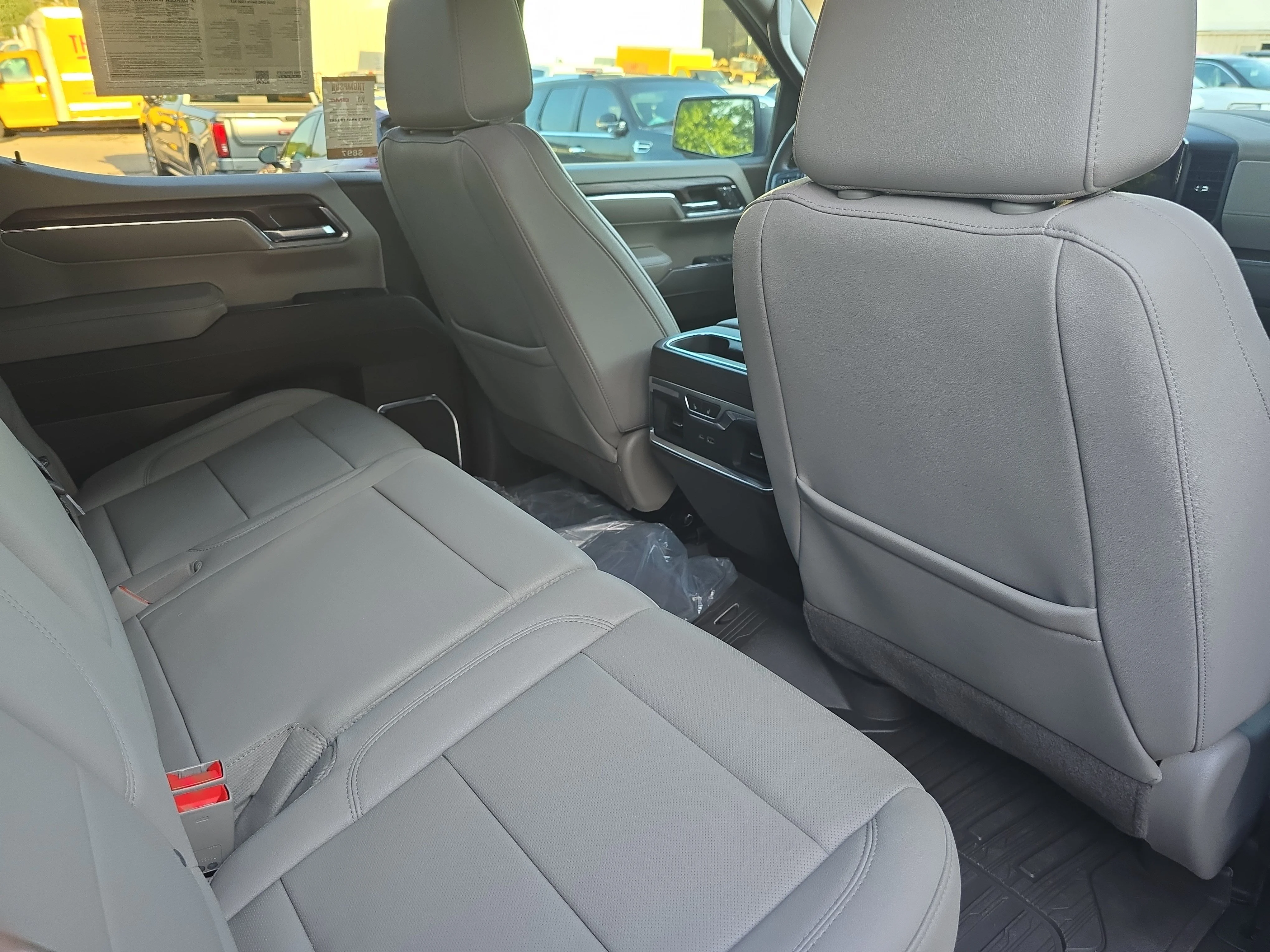 Used 2024 Summit White GMC SLT image 11