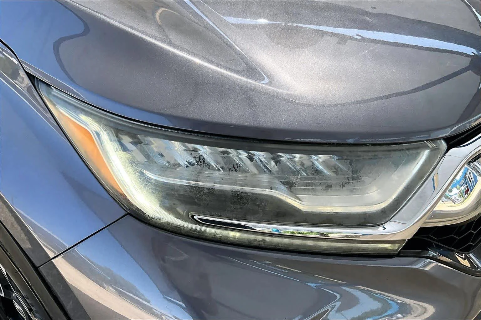 Certified Used 2017 Modern Steel Metallic Honda Touring image 28